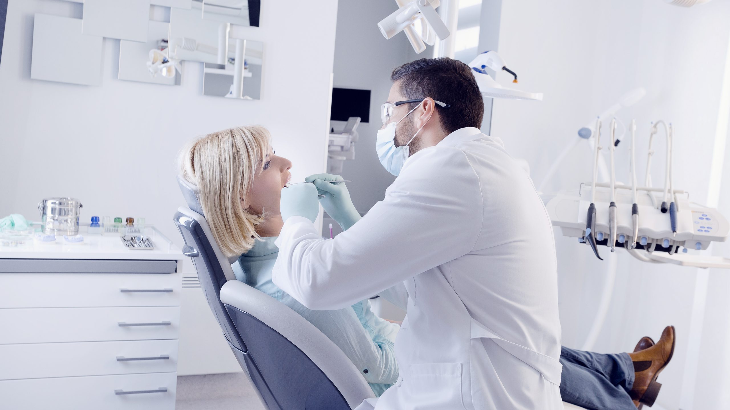 Dentist in Franklin, MI
